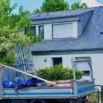 Chantier OTBE à Orvault : rénovation complète de toiture en ardoise naturelle.